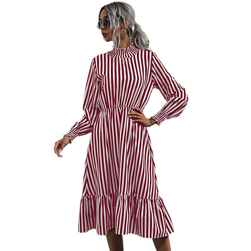 Damen Langärmeliges Streifenkleid mit Volant Echo Archiv
