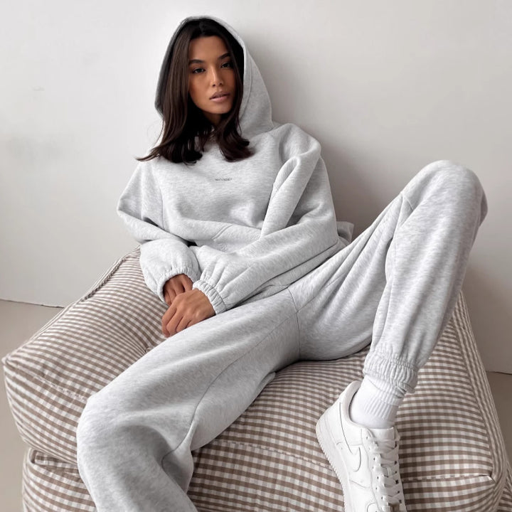 Damen Oversized Sweatshirt und hochgeschnittene Jogginghose Loungewear-Set aus weichem Baumwollfleece mit elastischem Bund – Avérine