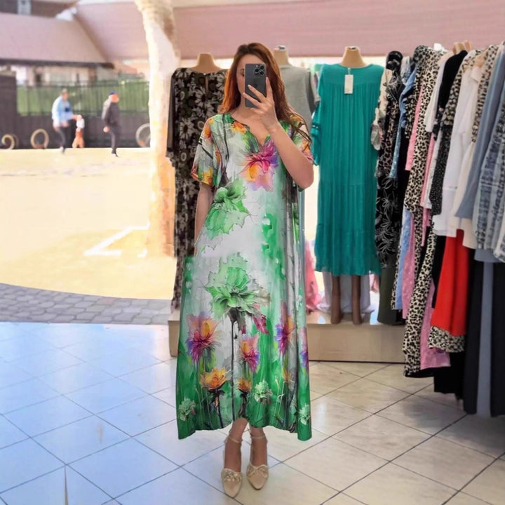 Damen nan fließendes Maxi-Kaftankleid mit V-Ausschnitt und großflächigem Aquarell-Blumenprint Echo Archiv
