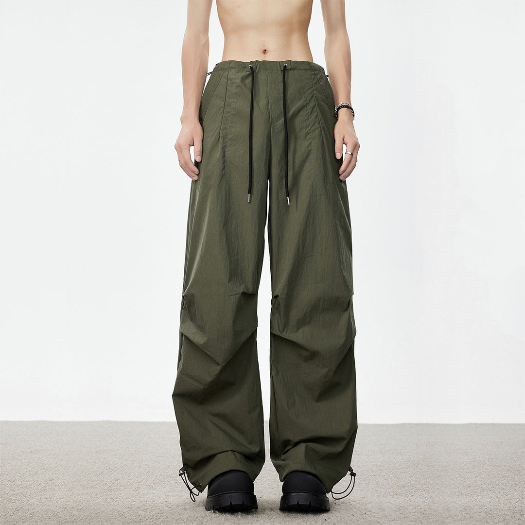 Herren Weite Utility-Cargohose mit Tunnelzugbund Knie‑Paneelen und verstellbarem Saum Echo Archiv