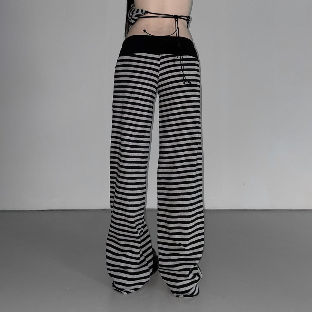 Damen Freizeithose mit gestreiftem Muster und praktischen Seitentaschen Echo Archiv