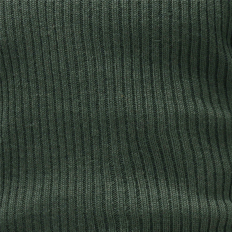 Herren Strickpullover mit V-Ausschnitt und dekorativen Schulterdetails Echoarchiv