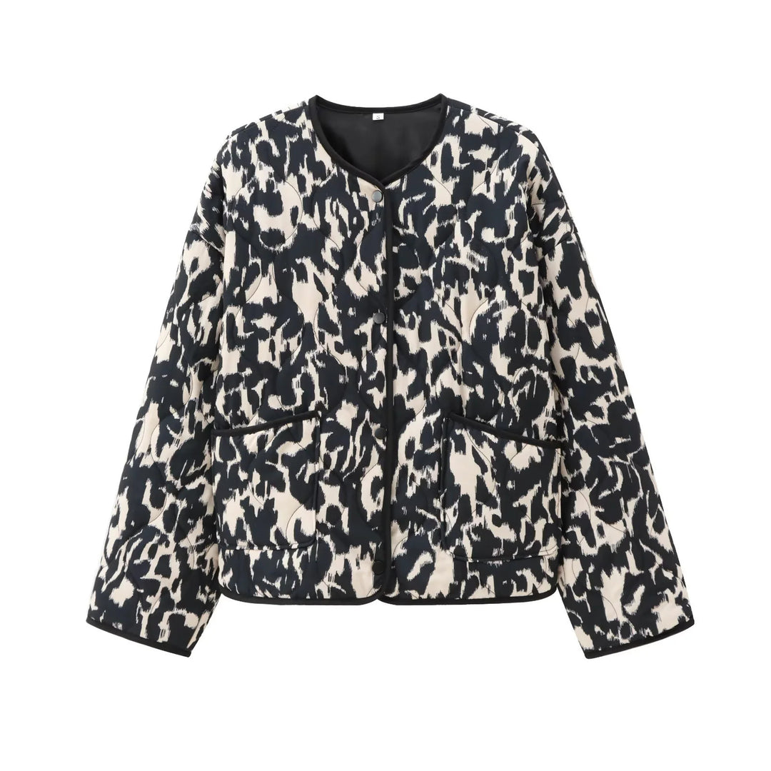 Damen gesteppte Kurzjacke mit animalischem Print, Rundhalsausschnitt und Druckknopfleiste – Célinea