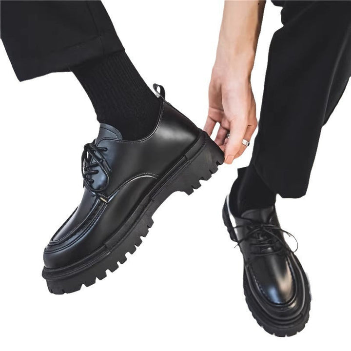 DamenEchoarchivrne Schnürschuhe mit robustem Profil und trendigem Design Echoarchiv