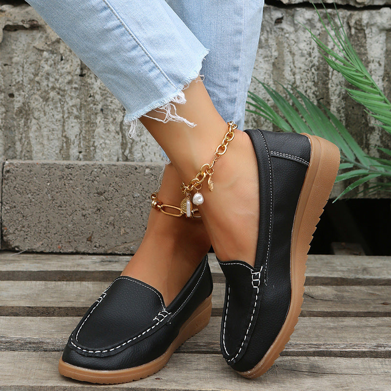 Damen lässige Slip-On Loafer mit ergonomischer Keilsohle, gepolstertem Komfortfußbett und dekorativer Kontrastnaht Echo Archiv