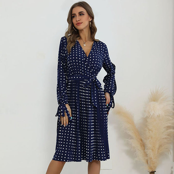 Damen Polka-Dot Wickelkleid mit V‑Ausschnitt, Bindegürtel und plissiertem Midirock Echoarchiv