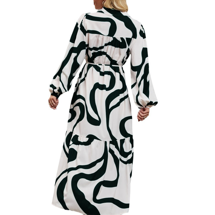 Damen nan gemustertes Hemdblusenkleid mit Taillenkordel, durchgehender Knopfleiste und seitlichem Schlitz Echo Archiv