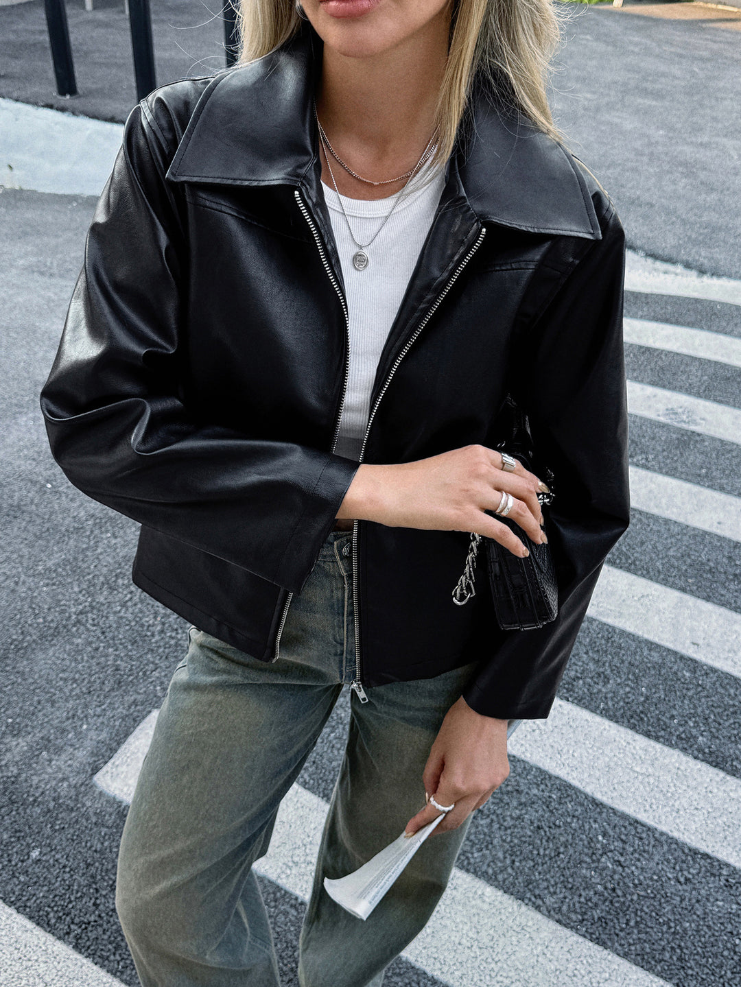 Damen elegante Kunstlederjacke mit Reißverschluss, Hemdkragen und Eingrifftaschen – Célinea