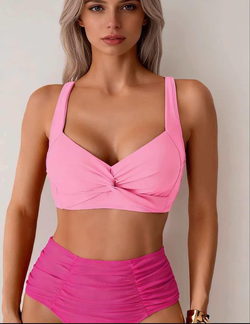 Damen Hochgeschnittenes Bikini-Set mit Twist-Oberteil Echo Archiv