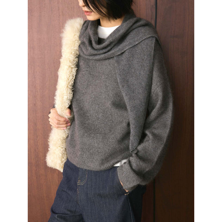 Damen Weicher Feinstrick-Pullover mit voluminösem Loopkragen und kastiger Silhouette Echoarchiv