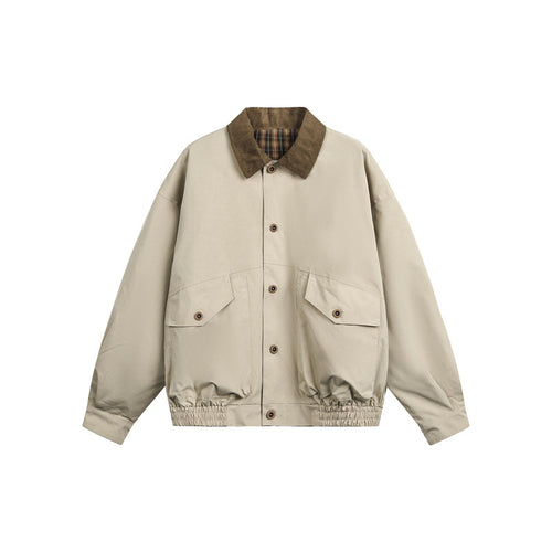 Unisex Kastig geschnittene Blousonjacke im Fieldstil mit Cordkragen und Karo‑Innenfutter Echoarchiv