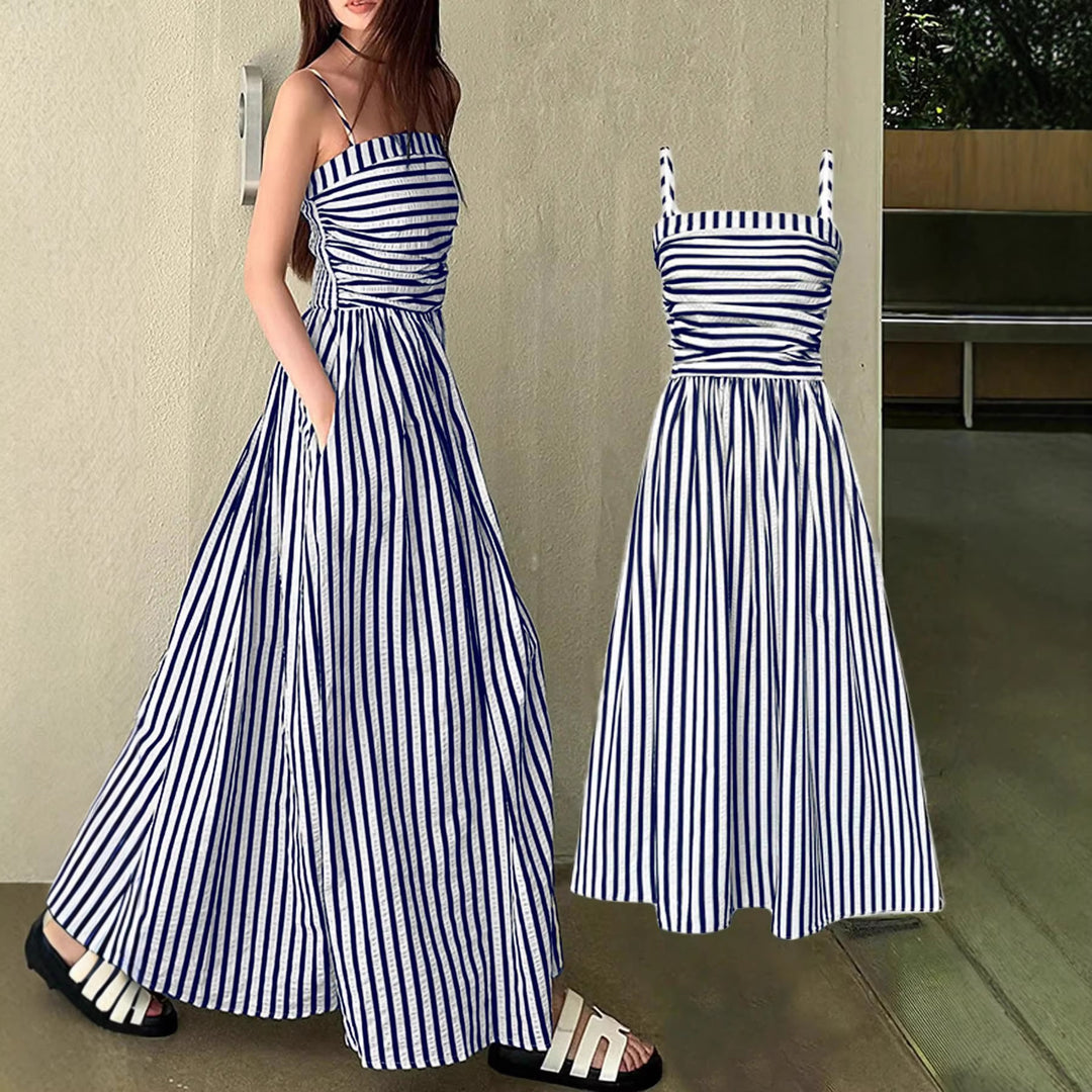 Damen Maxikleid mit schmalen Trägern und raffinierten Falten Echo Archiv