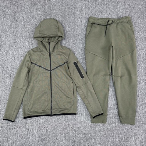 Herren modernes Trainingsanzug-Set mit ergonomischem Schnitt und atmungsaktiven Materialien Echoarchiv