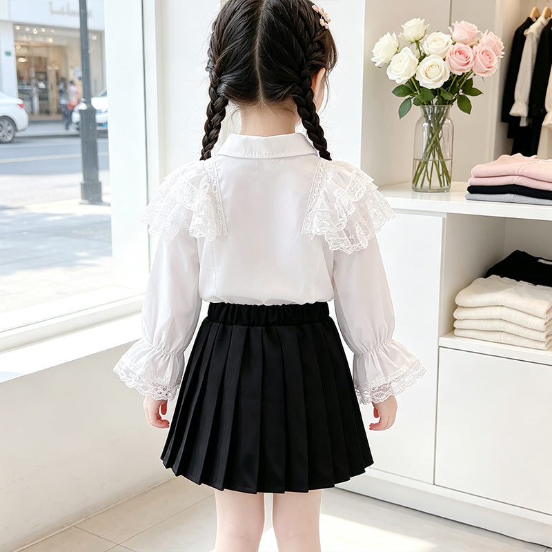 Mädchen Bluse mit luftigem Spitzenbesatz und Rüschendetails Echo Archiv