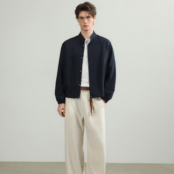Herren Oversize-Hemd mit Stehkragen, Druckknopfverschluss und elastischen Bündchen Echo Archiv