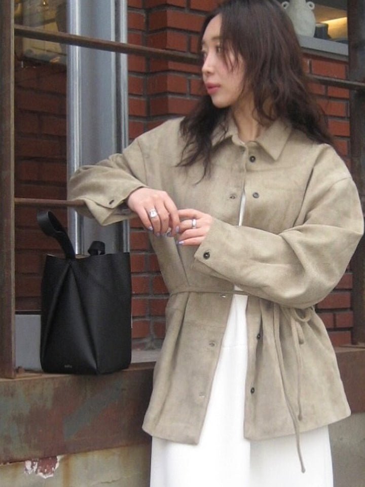 Damen Oversize Velourslederoptik-Utility-Jacke mit Tunnelzugtaillierung Echoarchiv