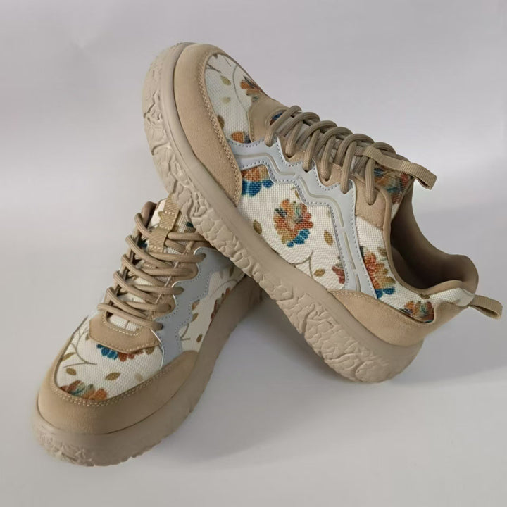 Damen nan modische Plateau-Sneaker mit floralem Canvasmuster und Velourslederbesatz Echo Archiv