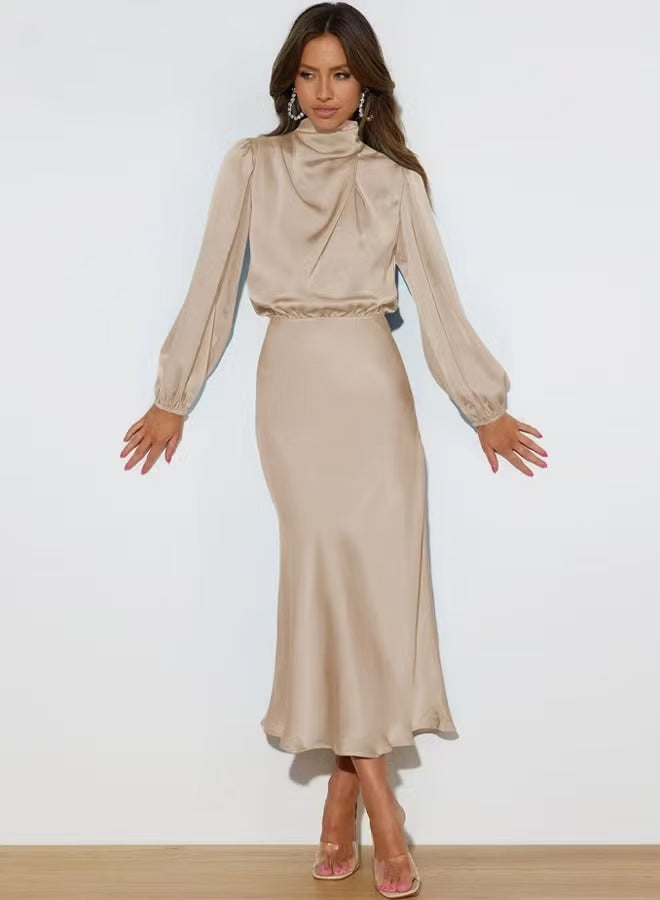 Damen Elegantes Satin-Midikleid mit Stehkragen, Blouson-Oberteil und fließendem Rock – Élara