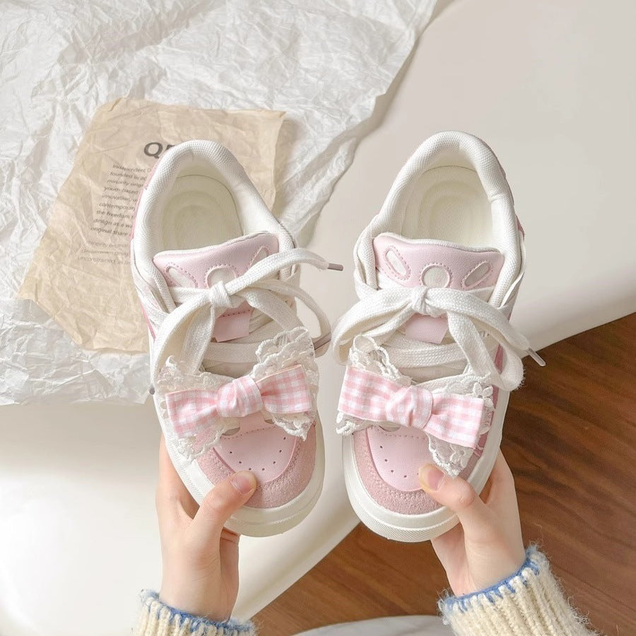 Damen Sneakers mit verspielt romantischen Details und komfortablen Sohlen Echo Archiv