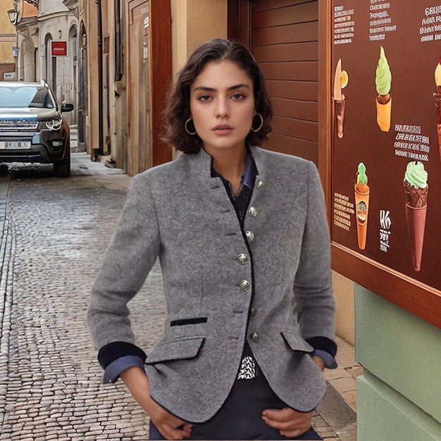 Damen nan klassische Trachtenjacke mit Stehkragen und dekorativen Zierknöpfen Echo Archiv