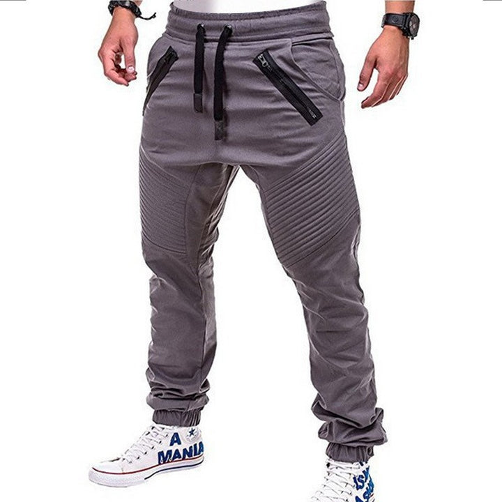 Herren Jogginghose mit modernen Reißverschlusstaschen und stylischen Rippdetails Echoarchiv