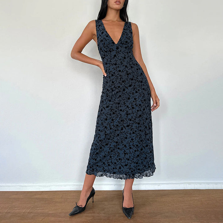Damen Maxikleid mit floralem Spitzenmuster und tiefem V-Ausschnitt Echo Archiv