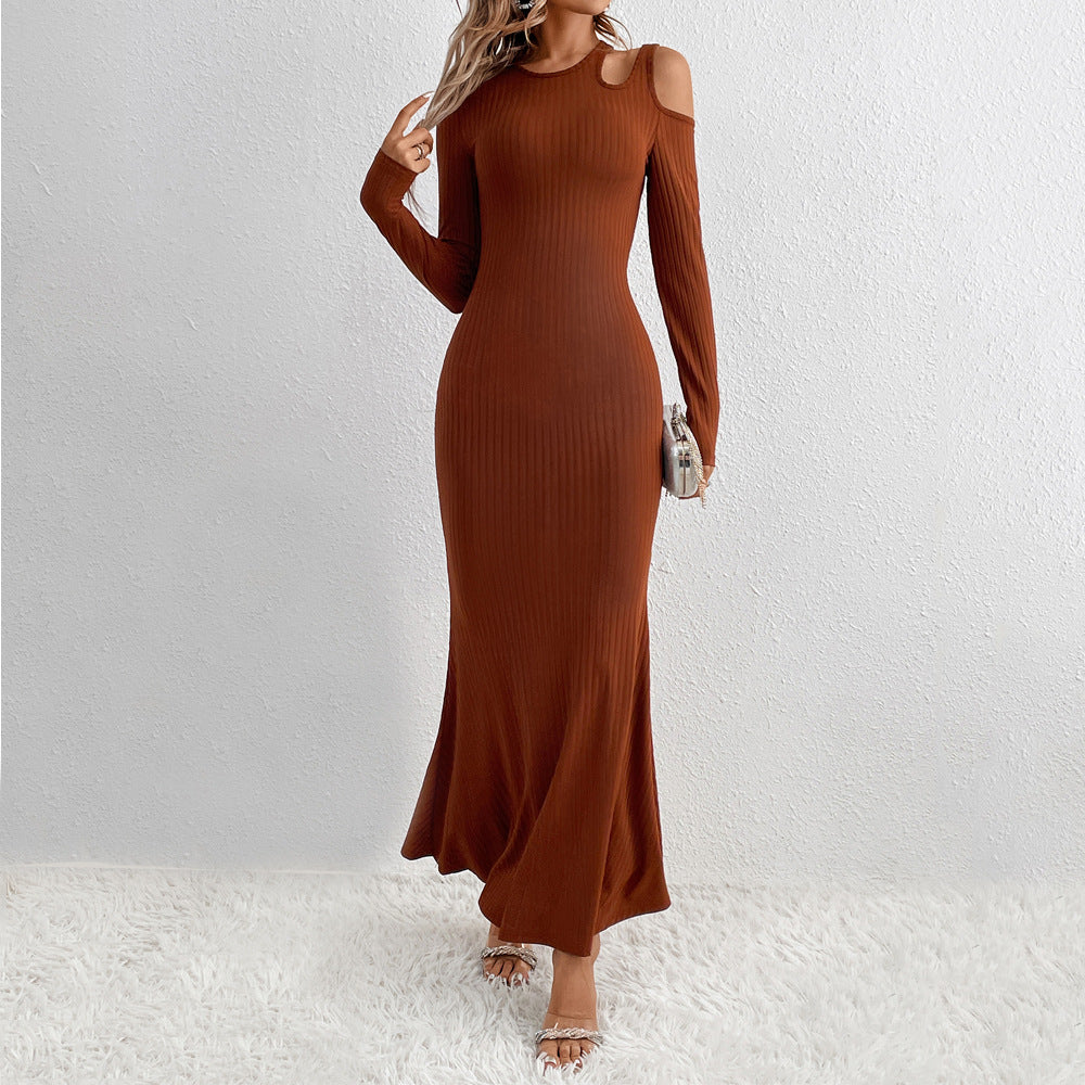 Damen geripptes Meerjungfrauen-Maxikleid mit Cold-Shoulder Cutouts, sculptender Passform und ausgestelltem Saum – Valéora