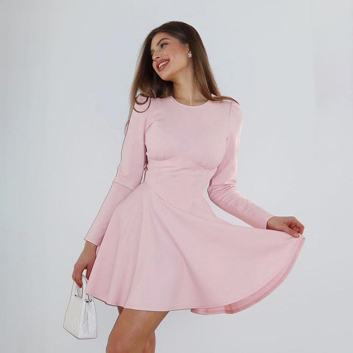 Damen tailliertes Langarm-Skaterkleid mit geformter Unterbrustnaht und ausgestelltem Rock – Avérine
