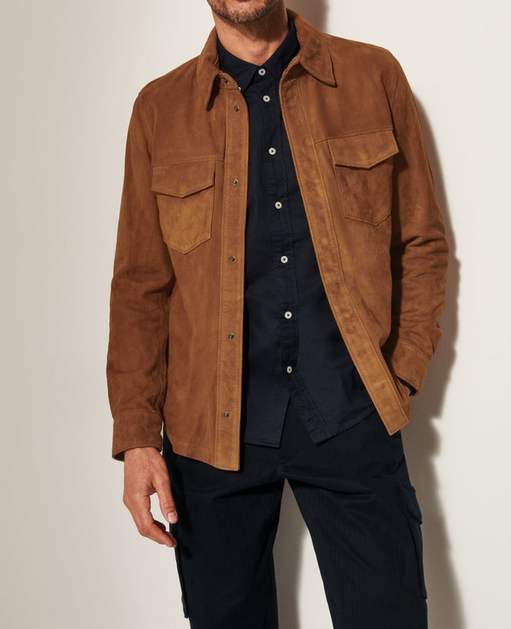 Herren Wildlederjacke mit stilvollen Pattentaschen Echoarchiv