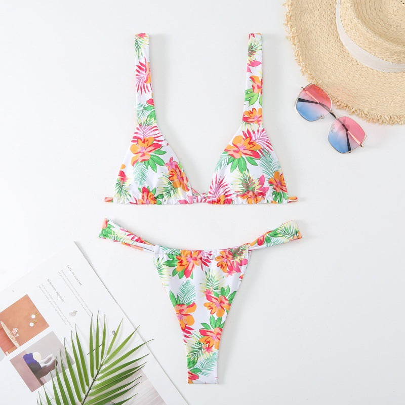 Damen wunderschöner Bikini mit floralen Mustern Echo Archiv