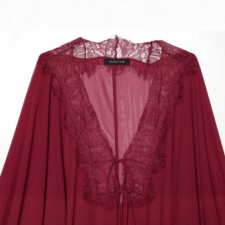 Damen Fließende Kimono‑Bluse mit Spitzenbesatz und Bindeband Echoarchiv