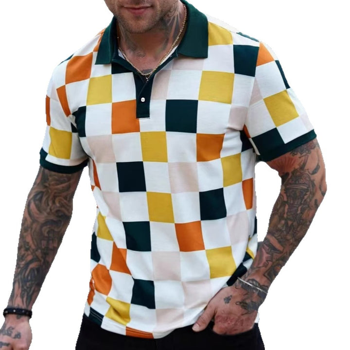 Herren Polohemd mit modischem Kragen und eleganten Akzenten Echoarchiv