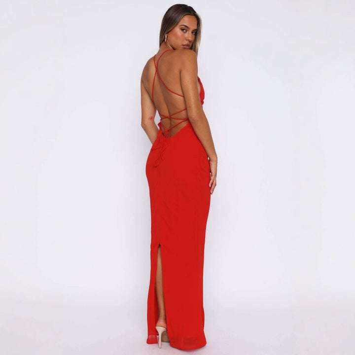 Damen Elegantes Maxikleid mit tiefem V-Ausschnitt und Spaghettiträgern Echo Archiv