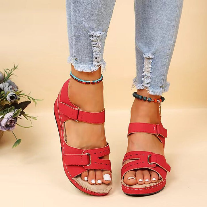 Damen Komfort-Sandalen mit verstellbaren Klett- und Schnallenriemen sowie ergonomischem Fußbett Echo Archiv