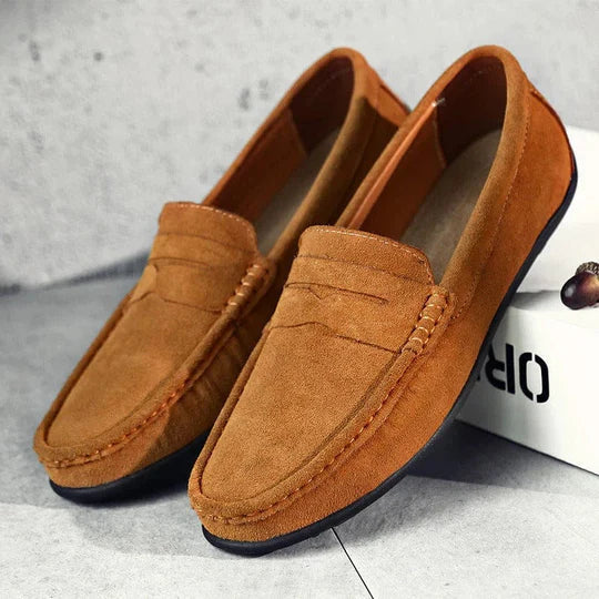 Stylische Halbschuhe für Herren Echoarchiv