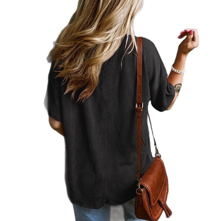 Damen lässiges Kurzarmshirt mit V-Ausschnitt und Brusttasche Echo Archiv