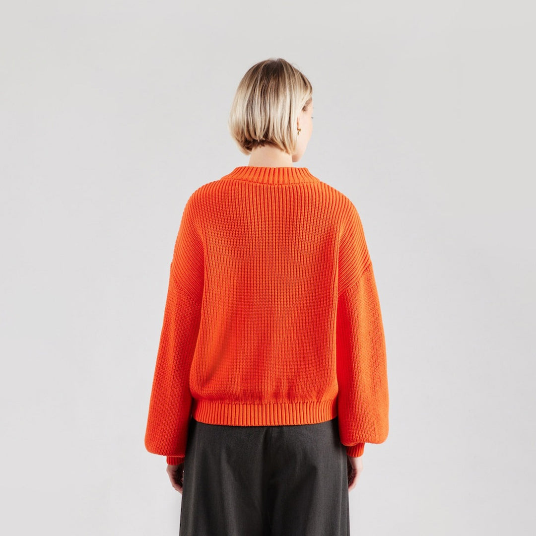 Damen Grobstrick Cropped Cardigan mit überschnittener Schulter & breiten Rippbündchen Echoarchiv