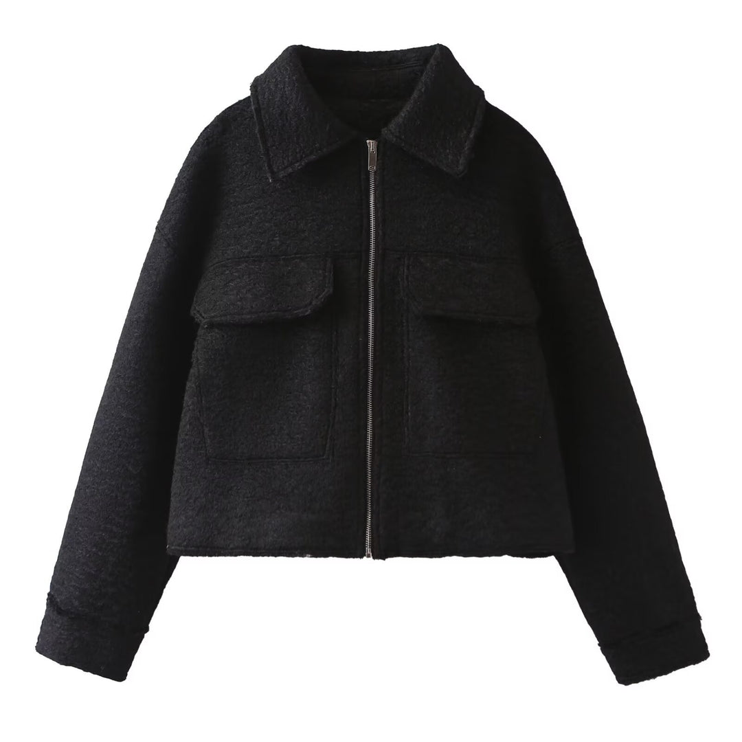 Damen Cropped-Hemdjacke aus Bouclé mit Boxy-Schnitt und Fronttaschen Echoarchiv
