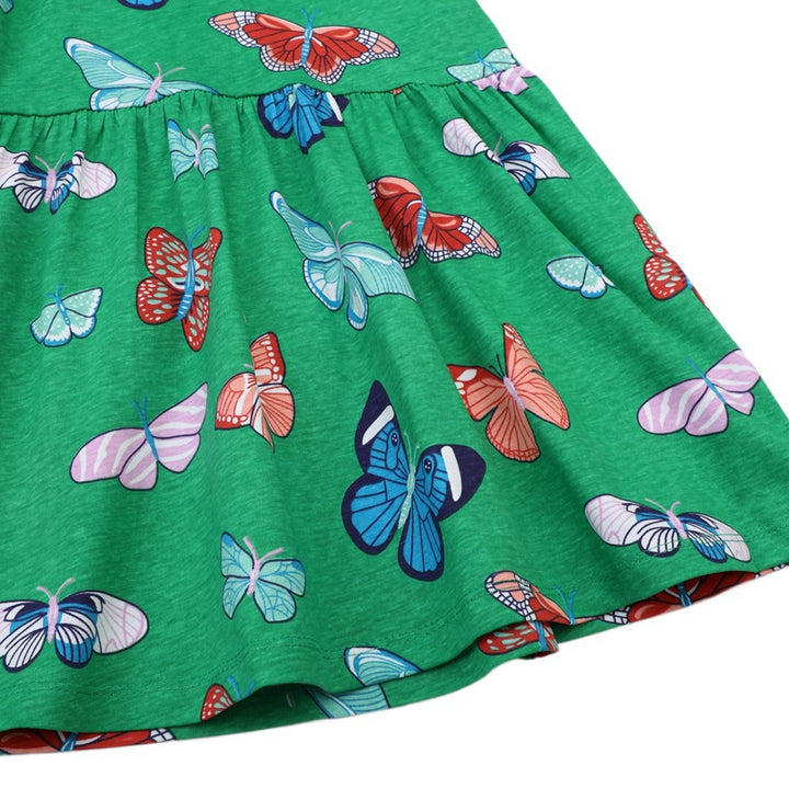 Mädchen Sommerkleid mit lebhaftem Schmetterlingsdesign Echo Archiv