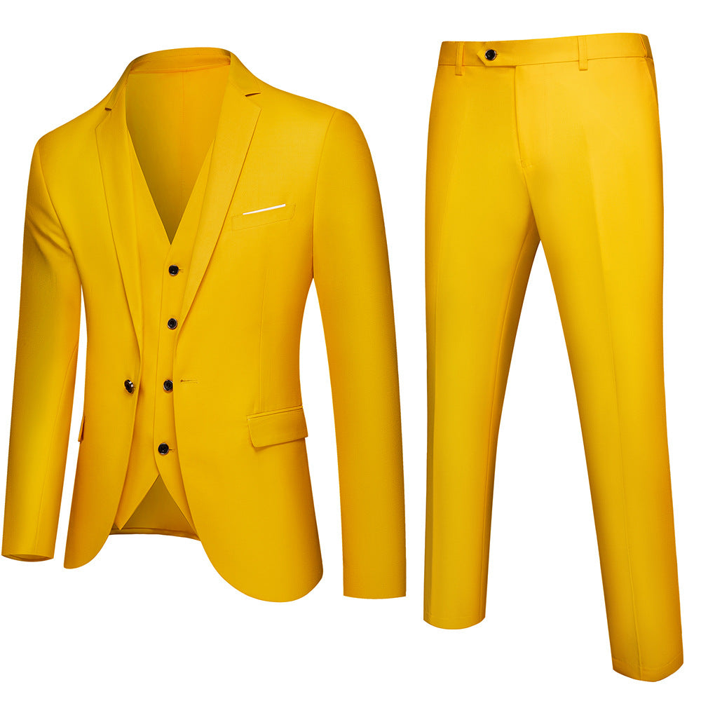 Herren nan dreiteiliges Business-Anzugset mit tailliertem Einreiher-Sakko, schmal geschnittener Weste und elegant geschnittener Anzughose Echo Archiv