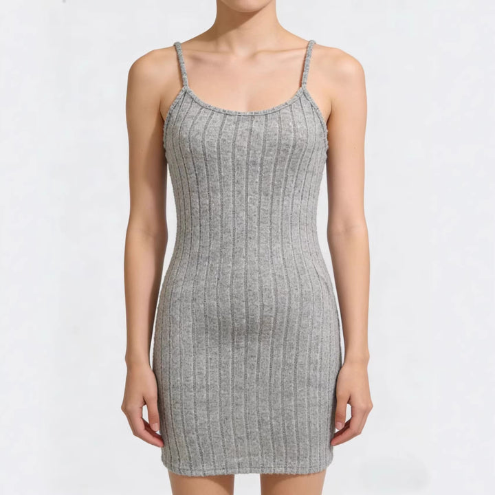 Damen Figurbetontes Strickkleid mit passender Strickjacke Echo Archiv
