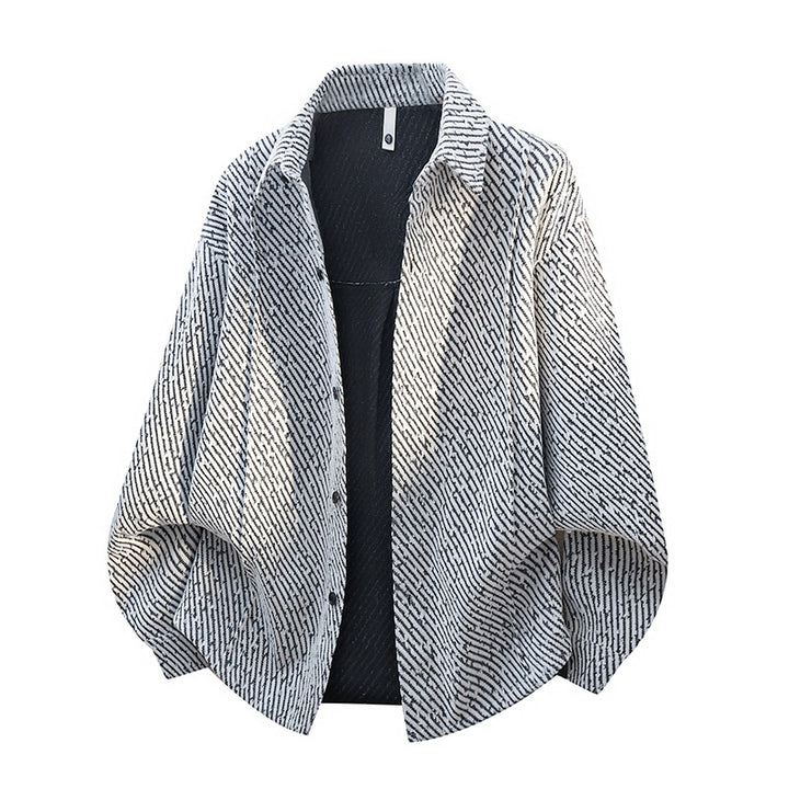 Frauen Overshirt-Jacke in großzügigem Schnitt mit Hemdkragen und strukturiertem Musterlook – Célinea