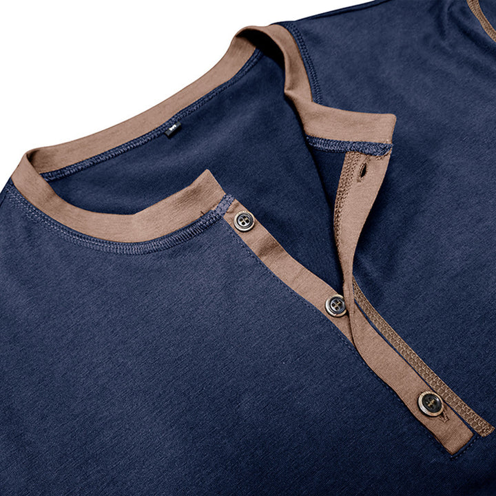 Herren Polohemd im modischen Henley-Stil mit einzigartigen Akzenten Echoarchiv