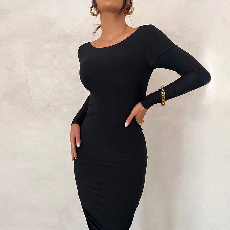 Damen Elegantes figurbetontes Maxikleid mit langen Ärmeln und Rundhalsausschnitt Echo Archiv