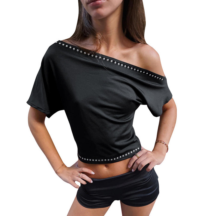 Damen asymmetrisches Crop-Top mit weich fließendem Stoff und dekorativem Nietenbesatz Echo Archiv