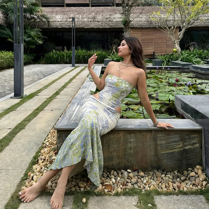 Damen Elegantes Maxikleid mit floralem Muster und figurbetontem Schnitt Echo Archiv