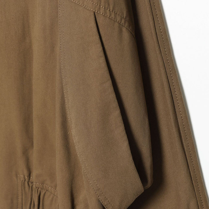 Damen Kurzjacke mit hohem Stehkragen und Tunnelzug Echoarchiv