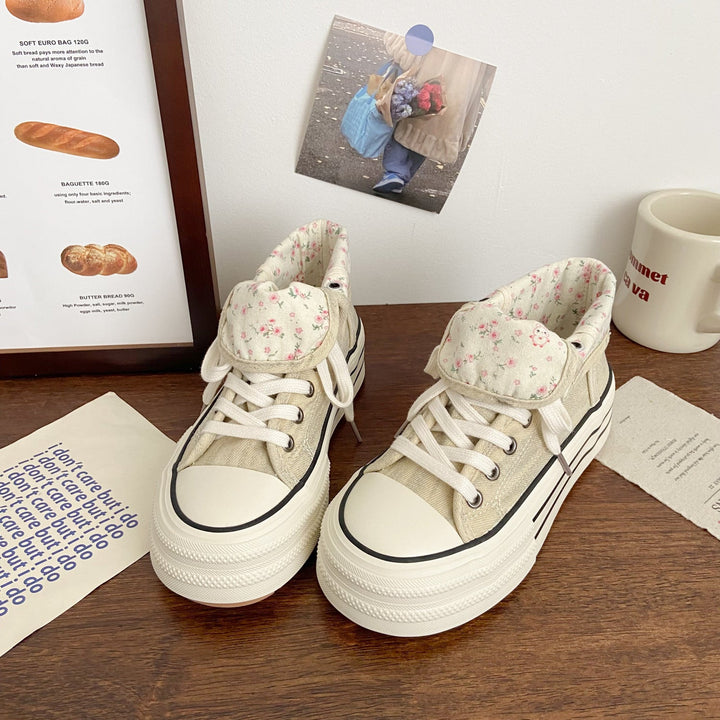 Damen Sportliche Sneakers mit atmungsaktivem Obermaterial und dämpfender Sohle Echo Archiv