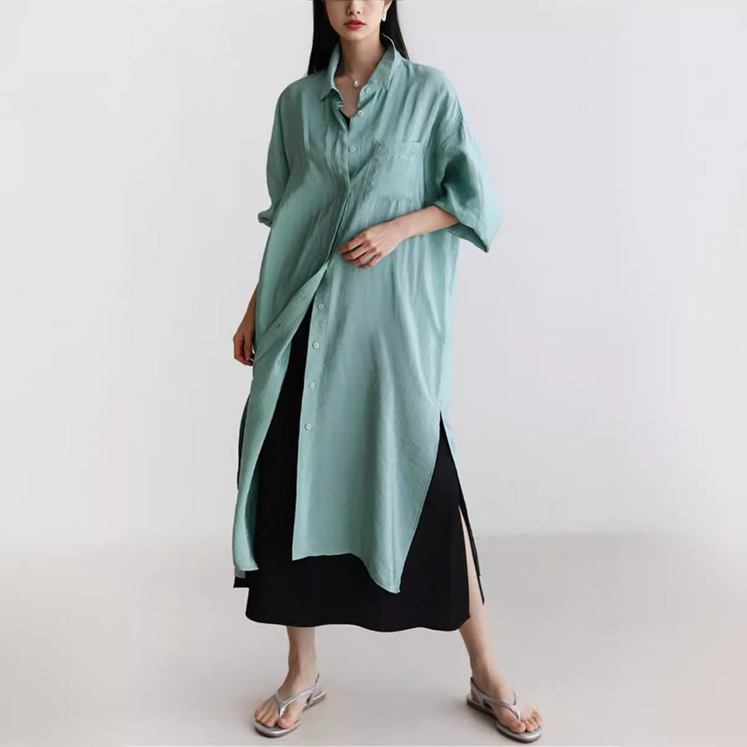Damen Langer Satin‑Effekt Duster mit Stehkragen, Oversize‑Schnitt und tiefen Seitenschlitzen – Montévia