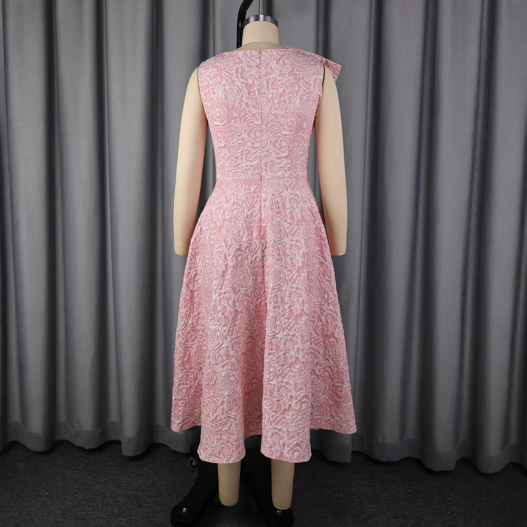 Damen Hochwertiges Abendkleid mit romantischen Blumenapplikationen Echo Archiv